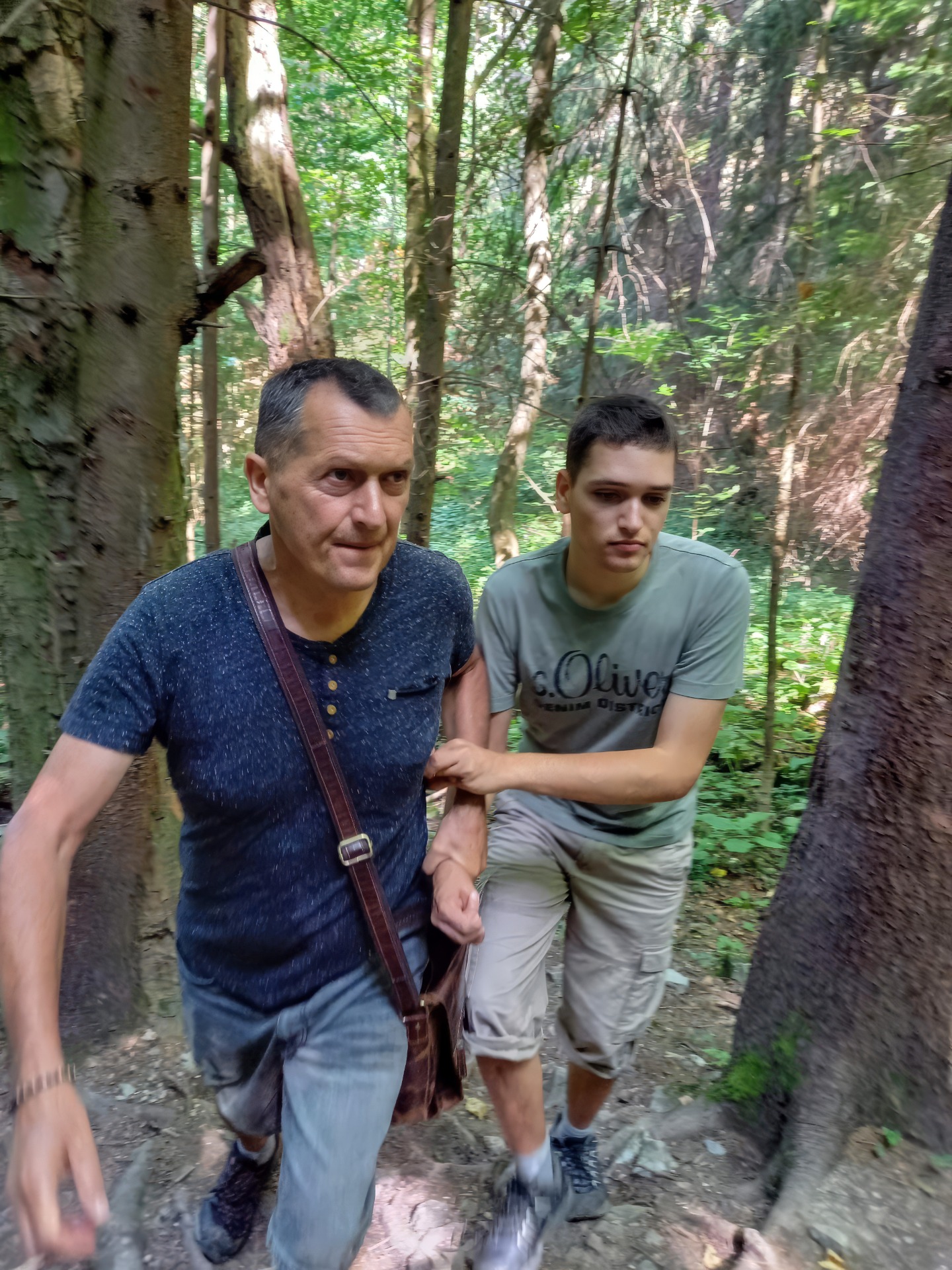 Stúpame k Brankovskému vodopádu